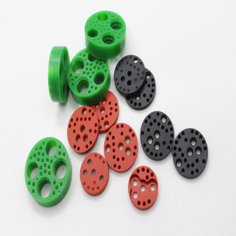 Op verzoek van de klant Multi-Pin draadconnectoren met drijvende afdichting en siliconen rubber afdichting