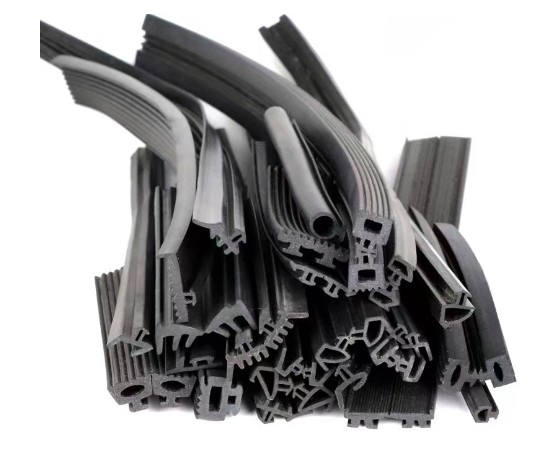 Persoonlijke grootte D-type EPDM schuim kleefmiddel deur afdichting banden anti-stof rubber voor ramen deuren
