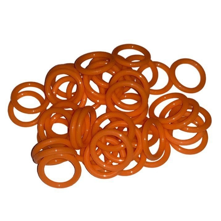 Gepersonaliseerde kleur NBR siliconen rubber O-ring afdichtingen voor effectieve sluiting in FKM materiaal