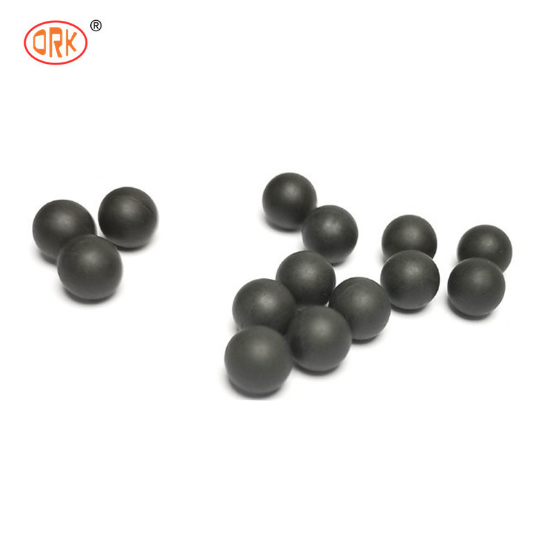 Zwarte uitstekende slijtvastheid EPDM/NBR/NR Rubber Products Balls for Pipe Seals